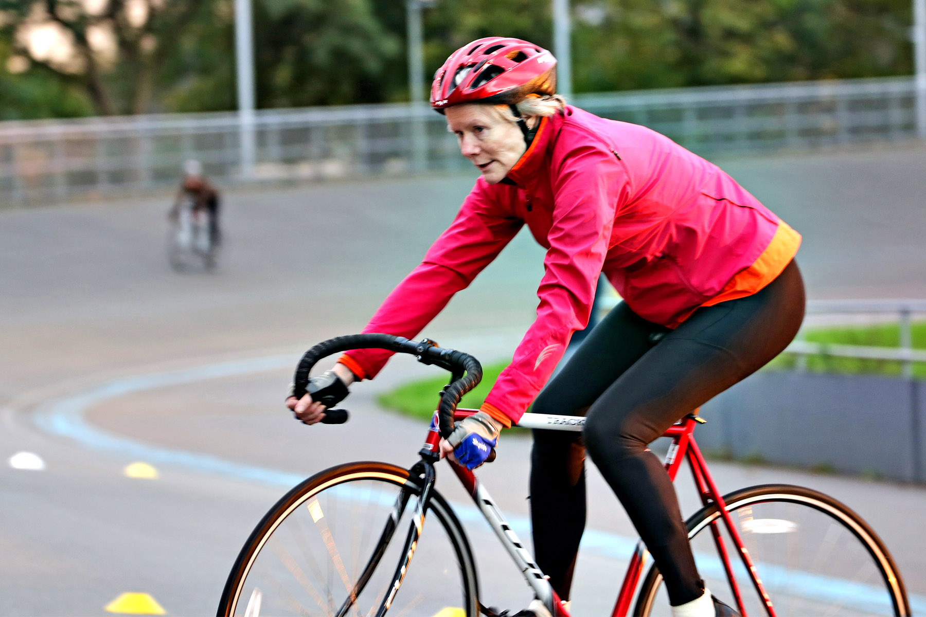 Women and Over 40s Track Taster